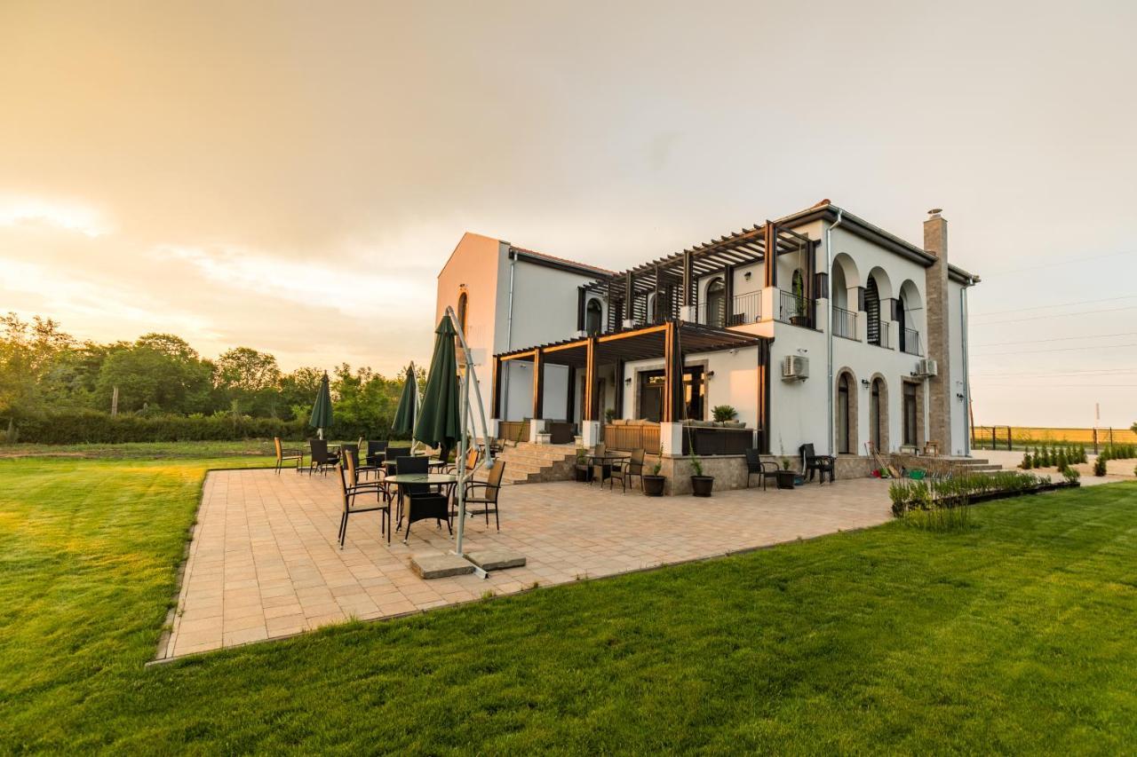 Villa Ciao - Adults Only Corbu  Εξωτερικό φωτογραφία